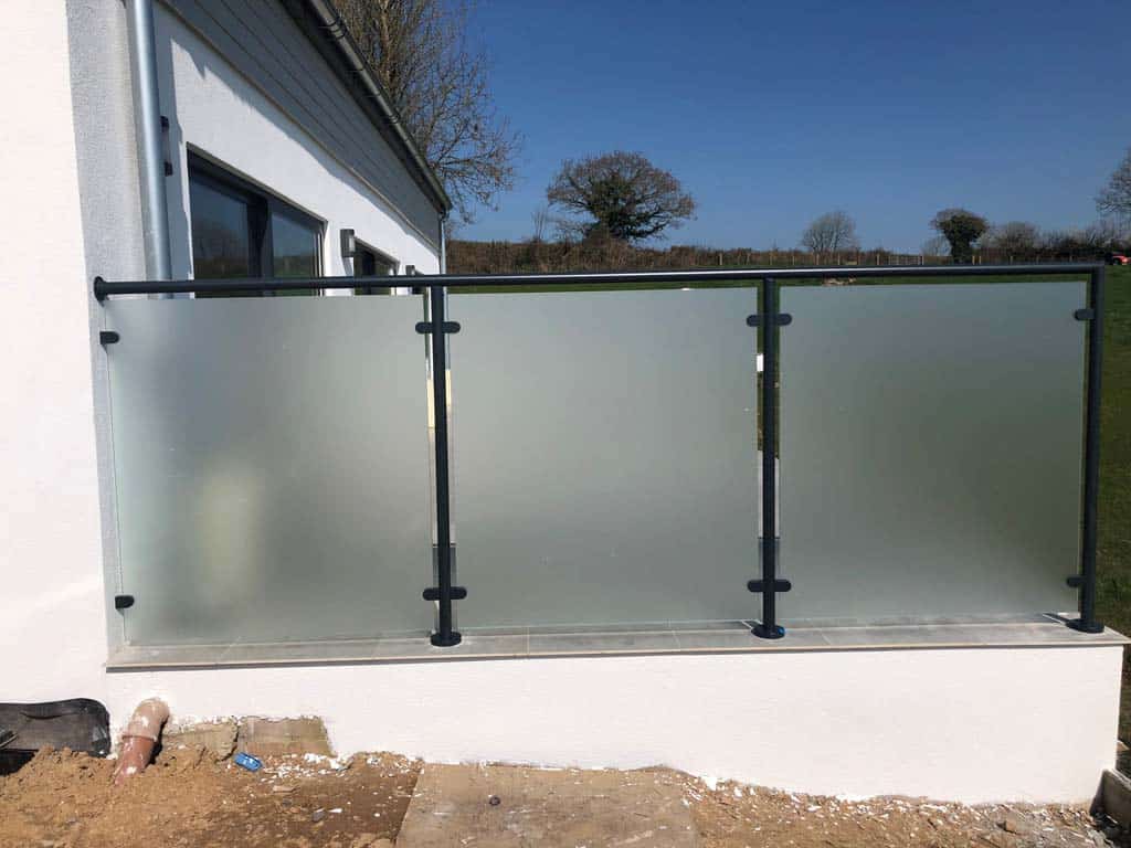glass dividers on a patio